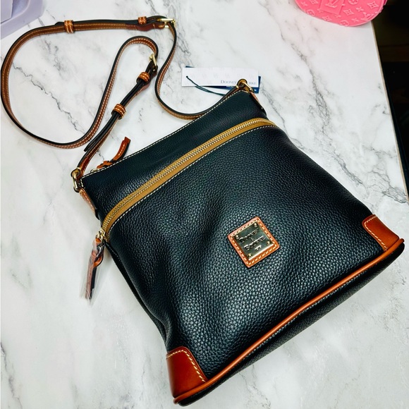 NWT! Dooney & Bourke Black Pebble Grain Leather Crossbody Bag - Picture 9 of 17